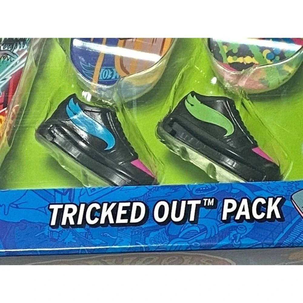 Hot Wheels Tony Hawk‎ Tricked Out Skate Pack Exclusive Boards + Shoes NIP 2022